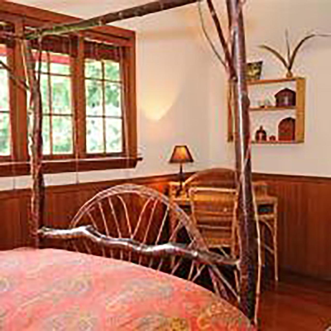 Wedgwood Manor And Glamping Retreat Otel Crawford Bay Dış mekan fotoğraf