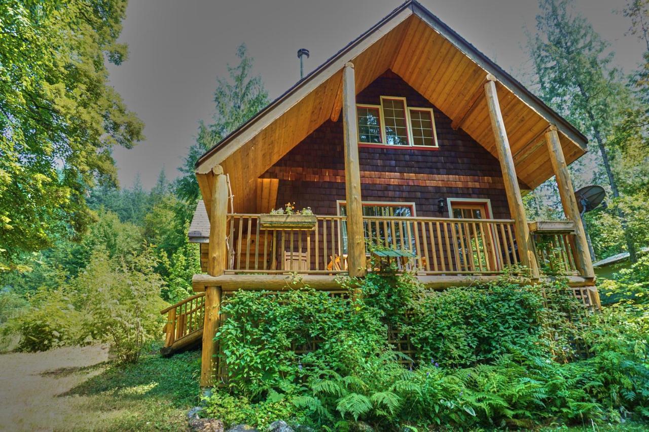 Wedgwood Manor And Glamping Retreat Otel Crawford Bay Dış mekan fotoğraf