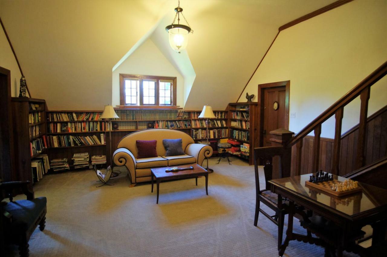 Wedgwood Manor And Glamping Retreat Otel Crawford Bay Dış mekan fotoğraf